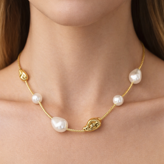 Gold and white colour beads necklace