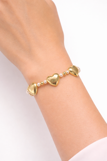 Three heart with pearl bracelet