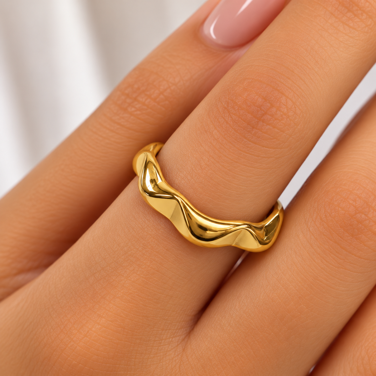 Stylish Gold Ring