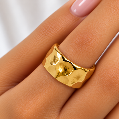 Unique Cross Pattern Style Ring