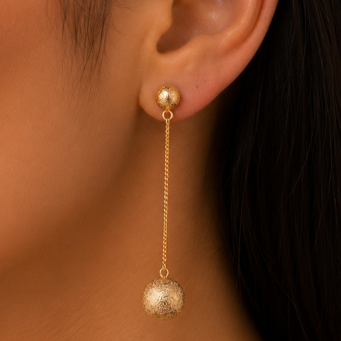 Golden chain drop earring
