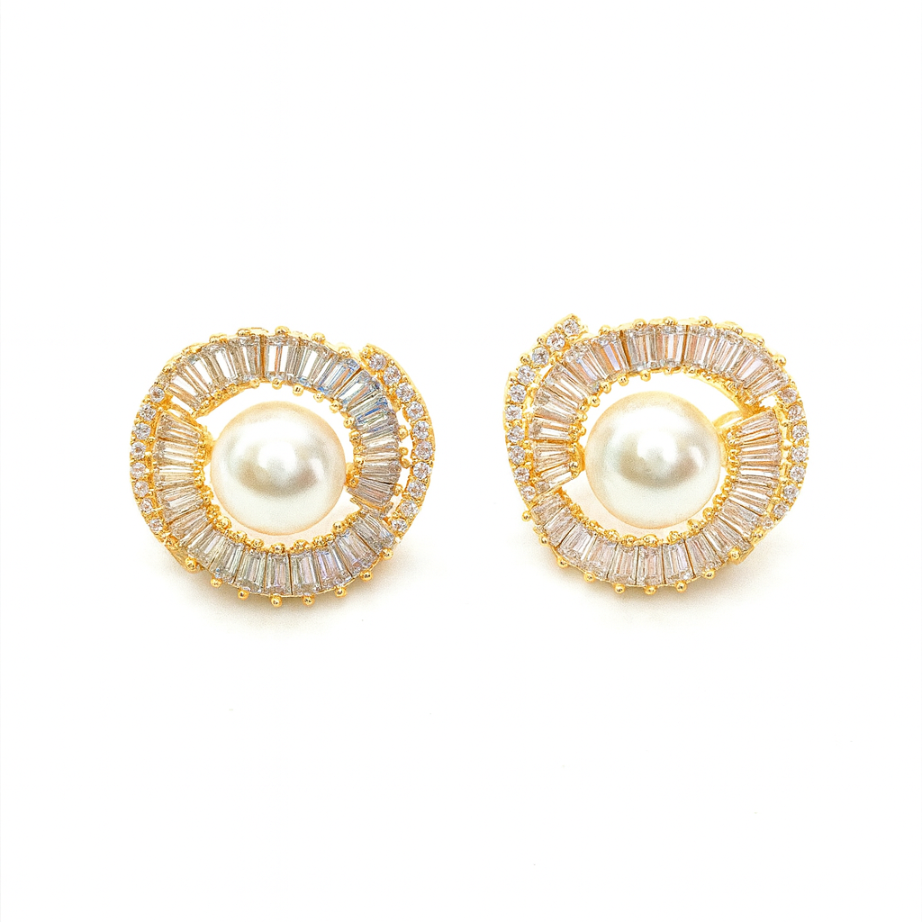 Beautiful Rhinestone With Pearl Inlay Stud Earring