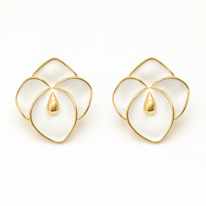 Orchid flower style stud earring