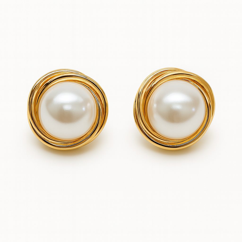 Charming natural pearl golden stud earring