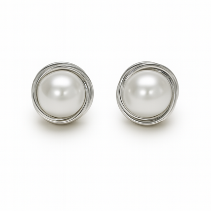 Charming natural pearl silver stud earring