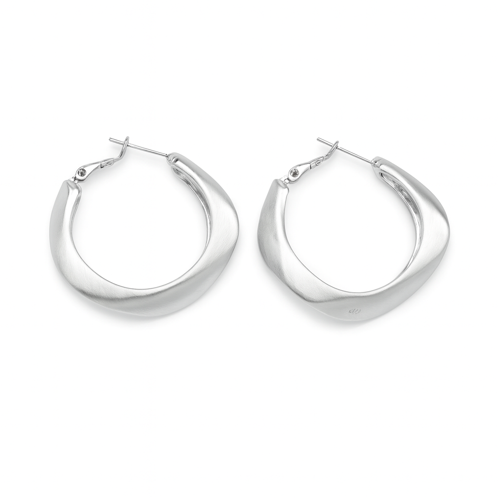 Casual wear design silver huggie earring