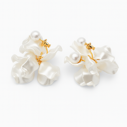 Stunning white flower with pearl stud earring