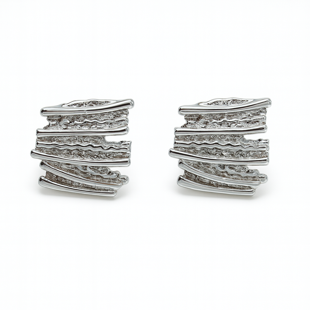 Irregular shape silver stud earring