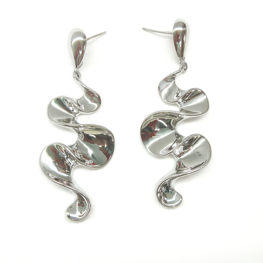 Snake shaky style ear spike earring