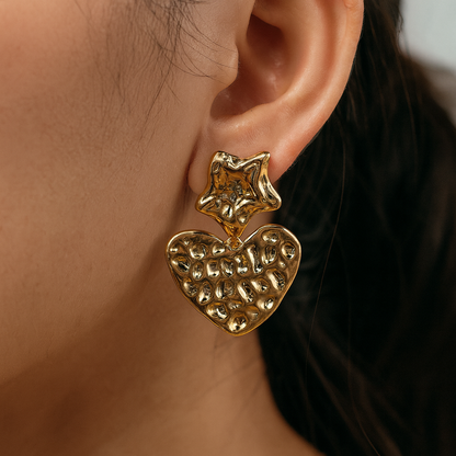 Pretty star & heart style golden stud earring
