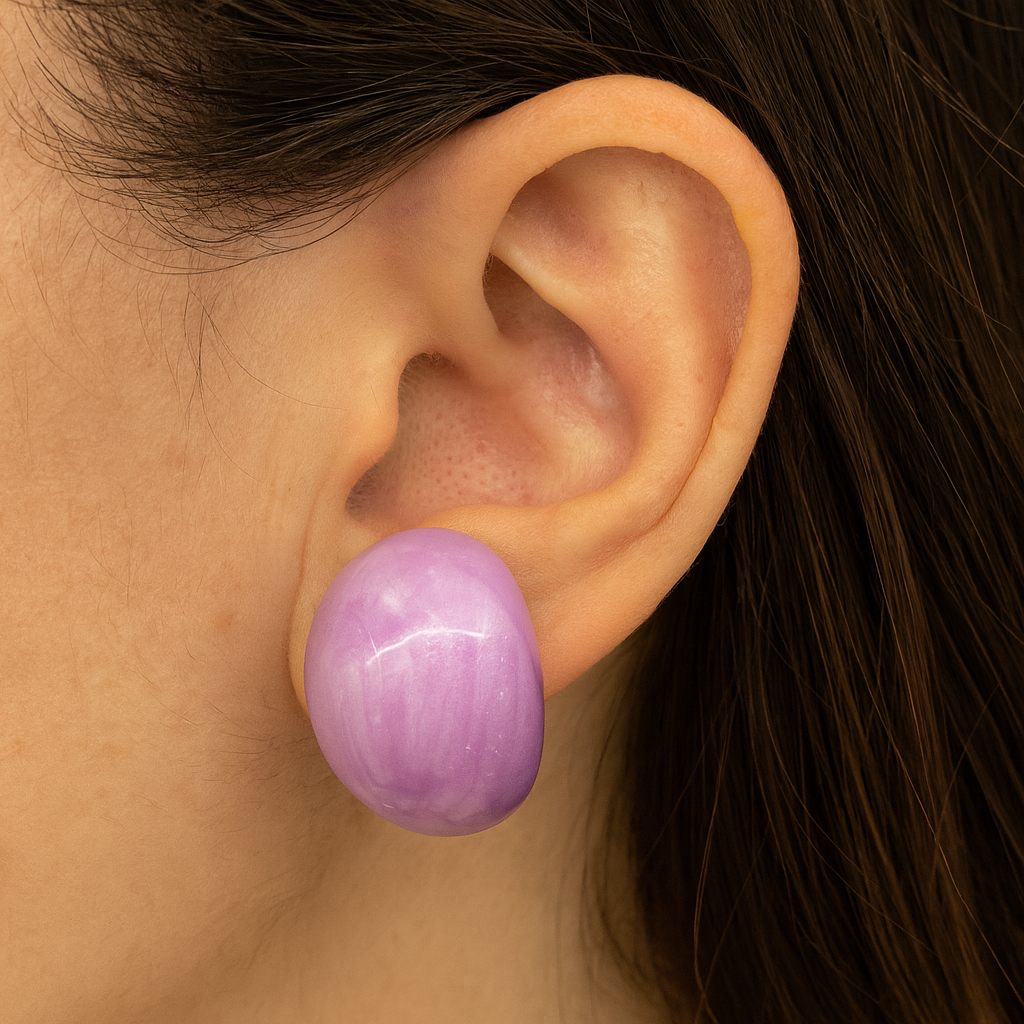 Oval style violet texture stud earring