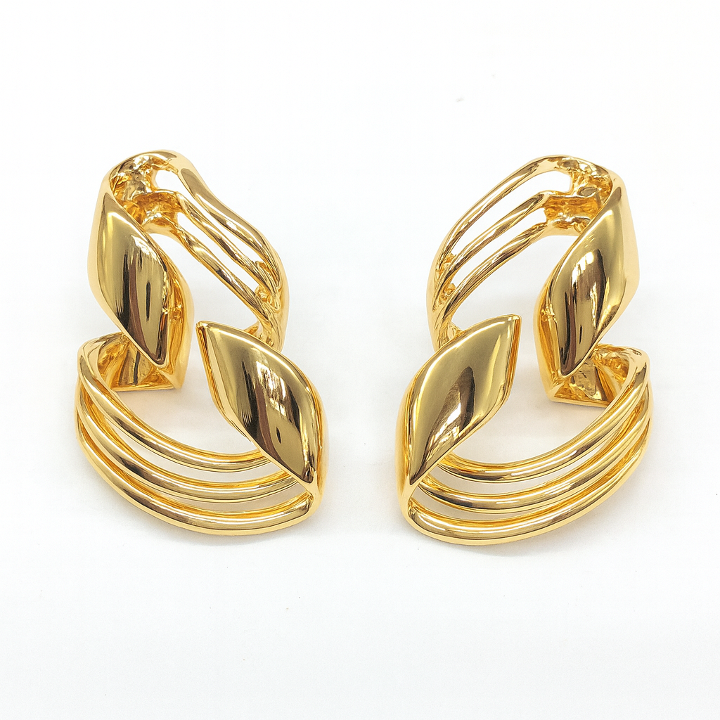 Twisted unique design glossy stud earring