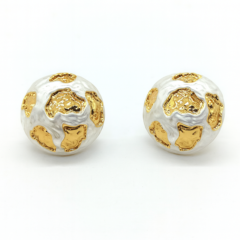 Rounded lava style golden stud earring