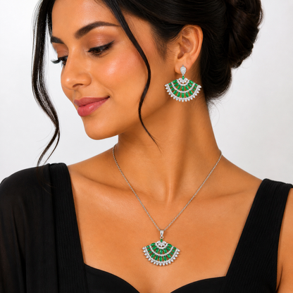 Elegant Fan Style Green Diamonds Silver Chain Necklace Set