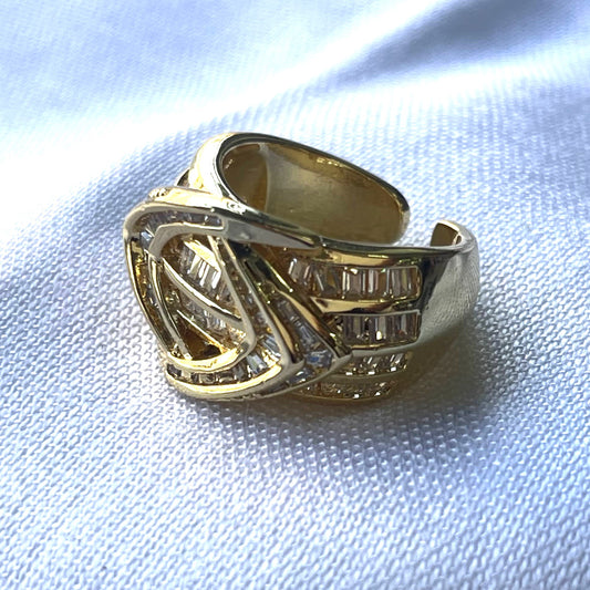 Smart look gold ring