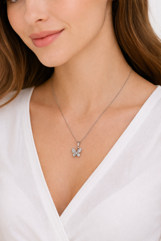 Sweet butterfly pendent silver necklace