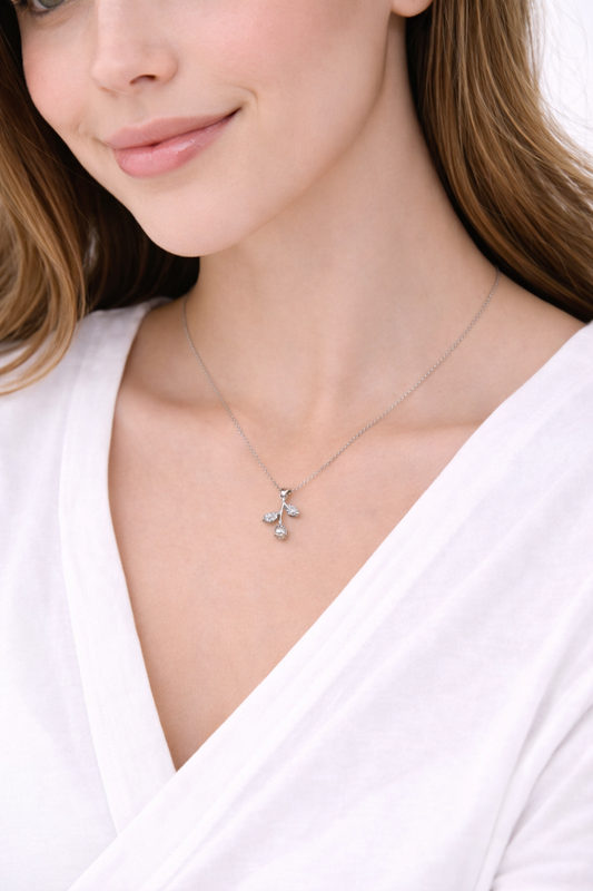 Beautiful tiny rose flower pendant necklace