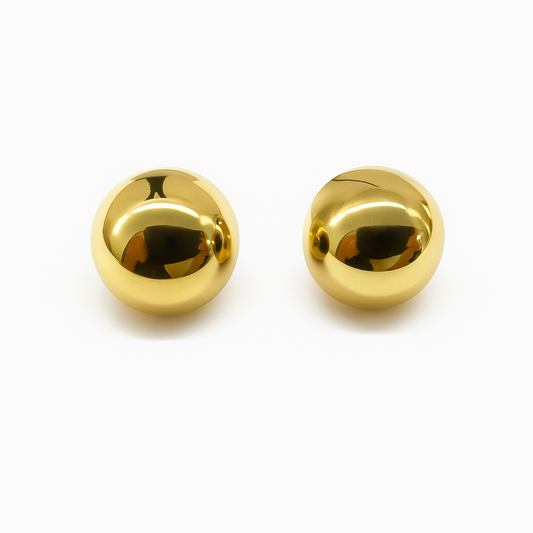 Gold ball stud earring