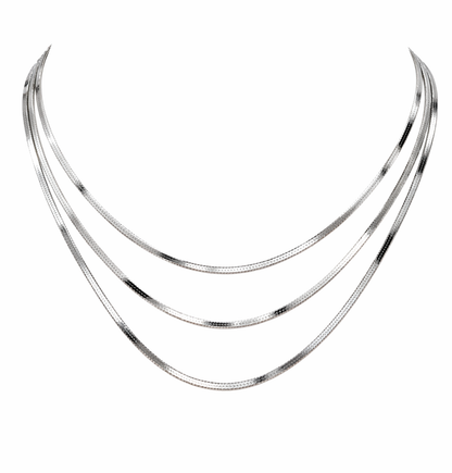 Charming three layer silver chain necklace