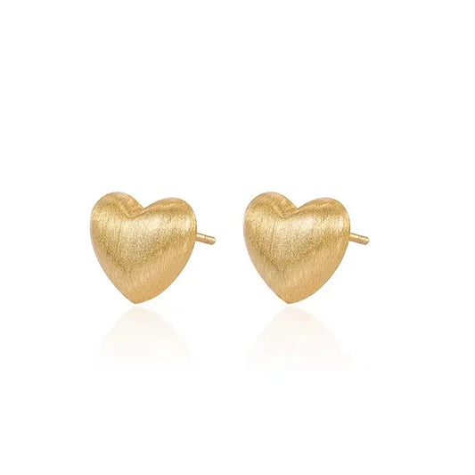 Mini heart gold stud earring