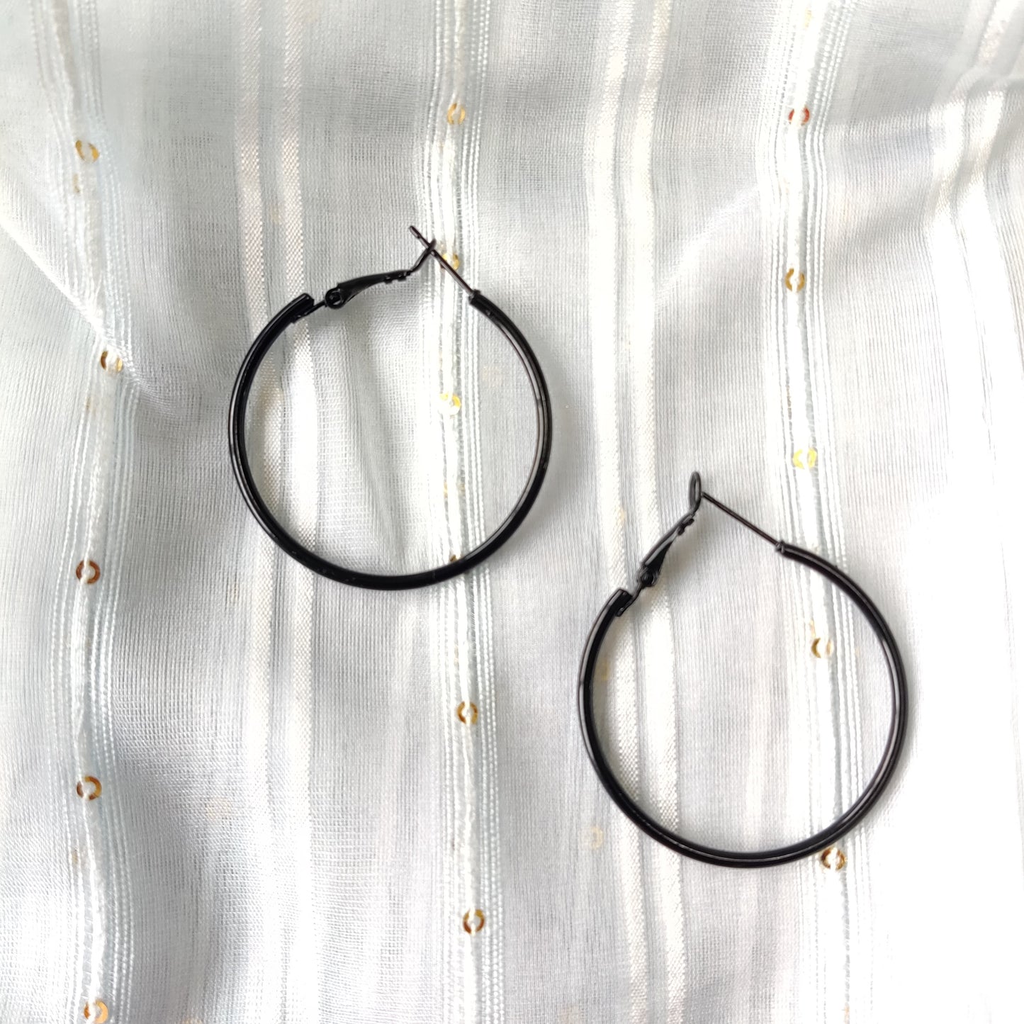 Black medium hoop earring