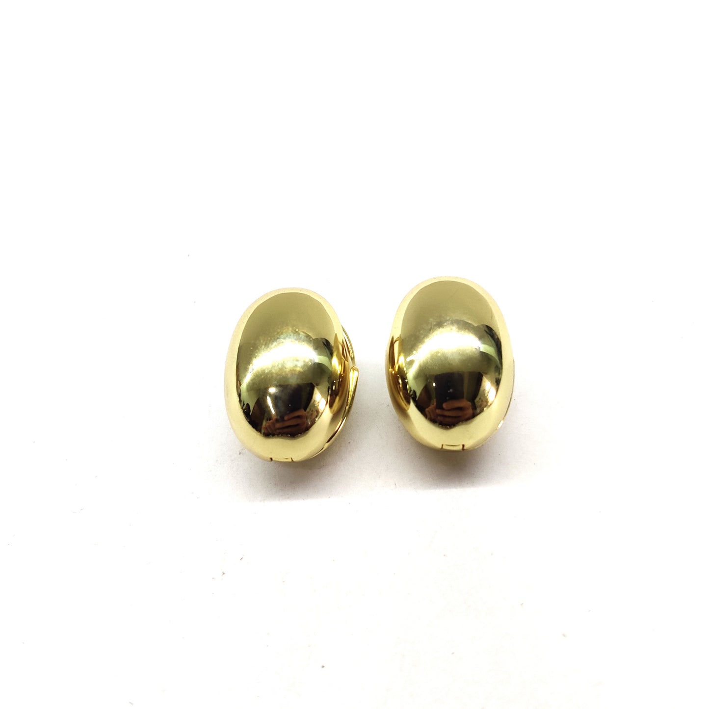 oval shape gold dangle earring