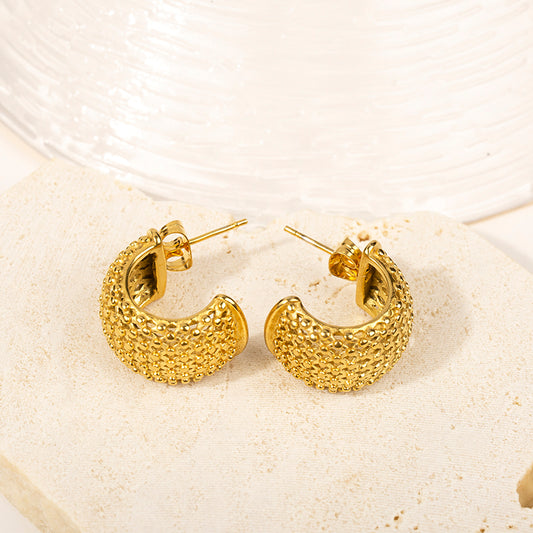 C design gold small stud earring