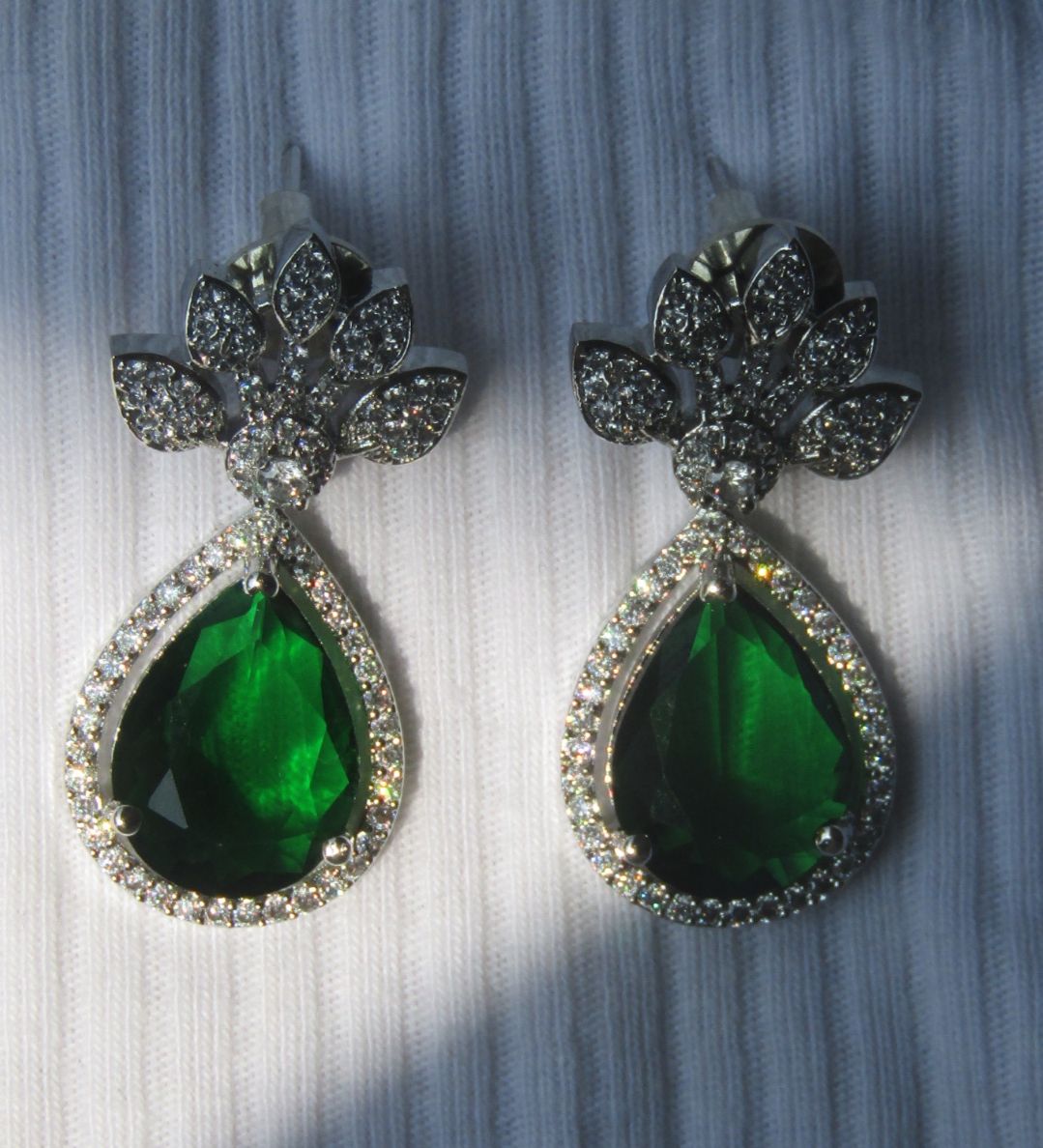 Emerald green drop diamond earrings