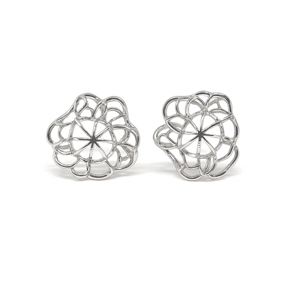 Flower design silver stud earring
