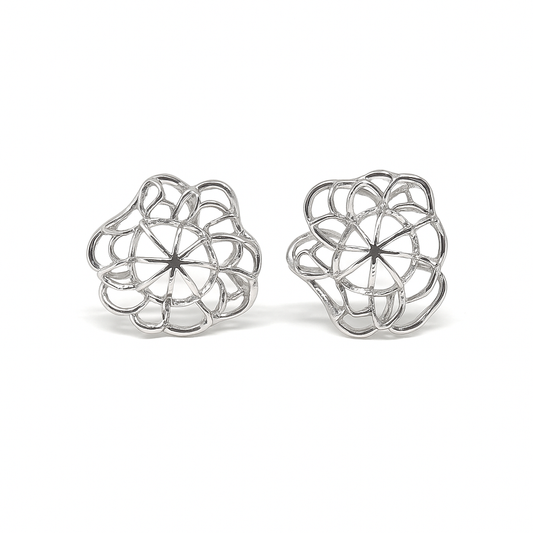 Flower design silver stud earring