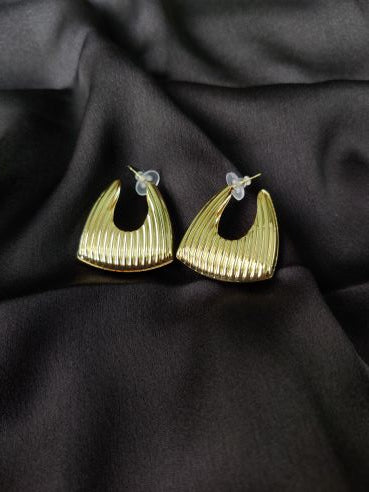 Gold triangle with line dangle earring