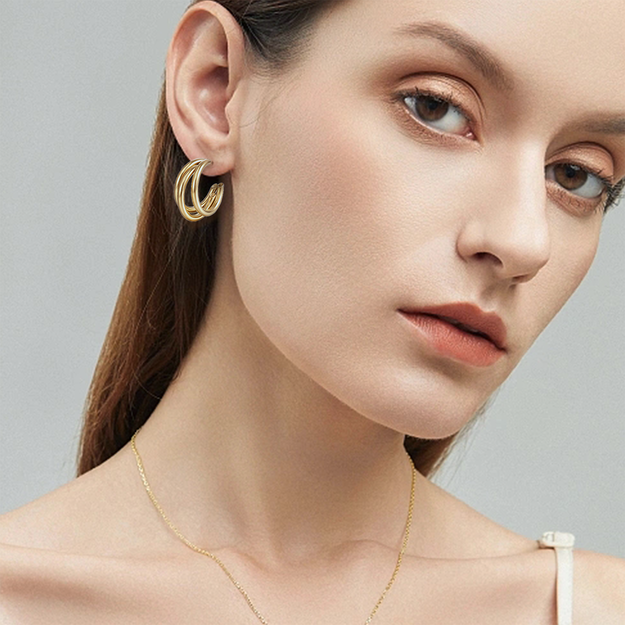 Triple layer golden shinny earring