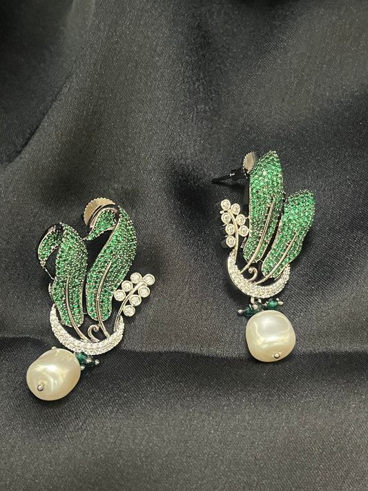 Green feather mother of pearl unique earring