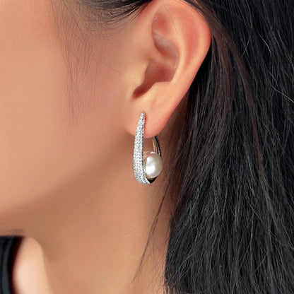 trendy micro pave cubic diamonds U shape pearl huggie earring for girls