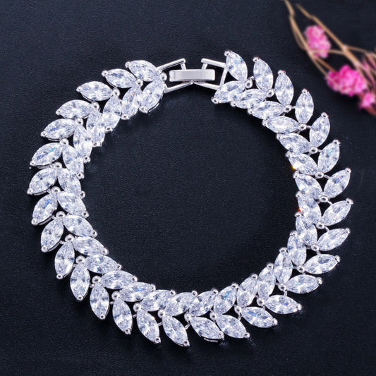 Trendy classic leaf clear cut cubic zircon bracelets for girls