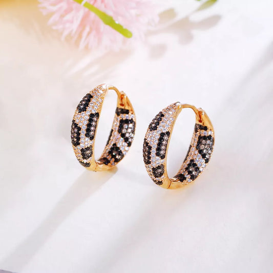 Gold plated both sided leopard print micro pave zirconia huggie earring for girls