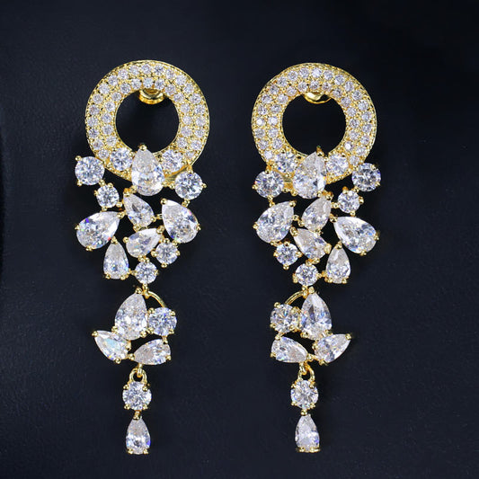 Heavy look gold plated drop style diamonds ear spike earring