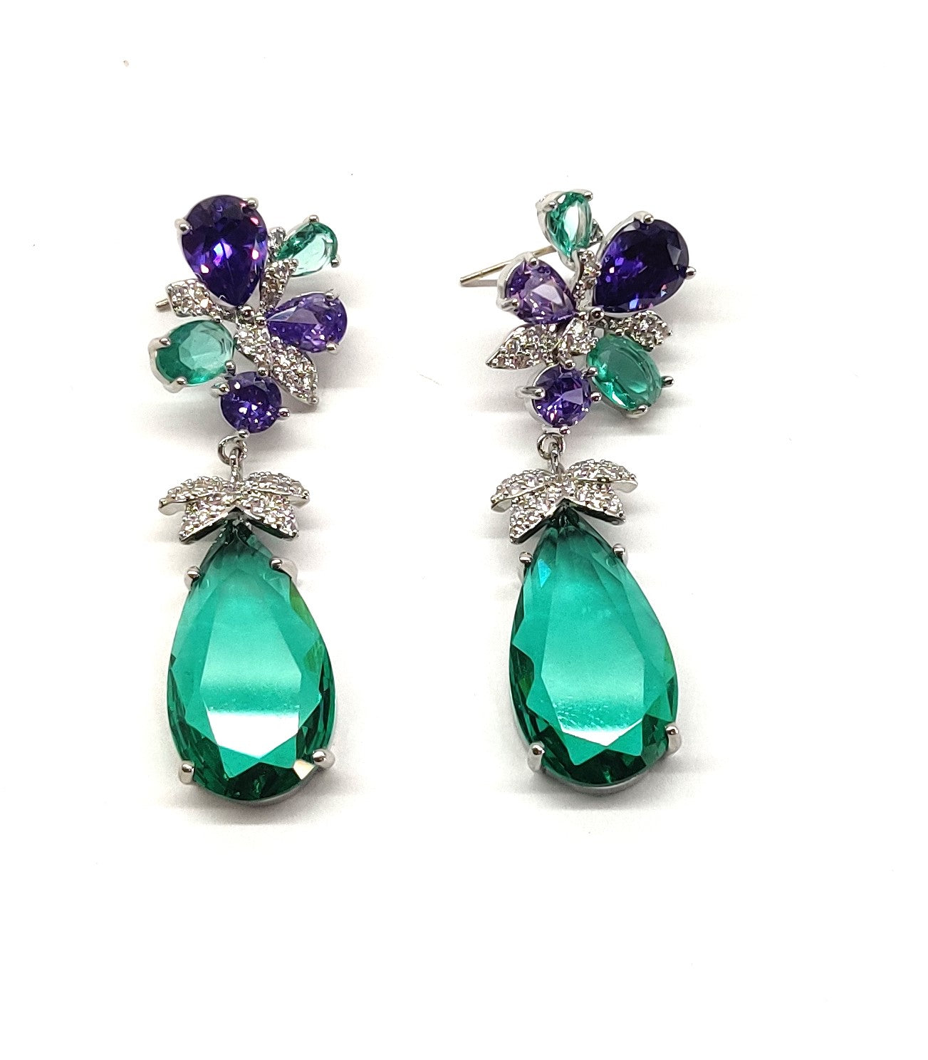 Luxury Earring With Light Blue Diamonds Dangle Earring