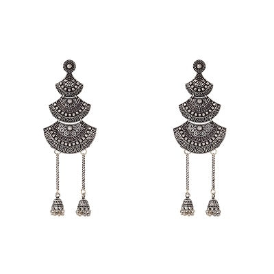 Oxidized earring with laatkan