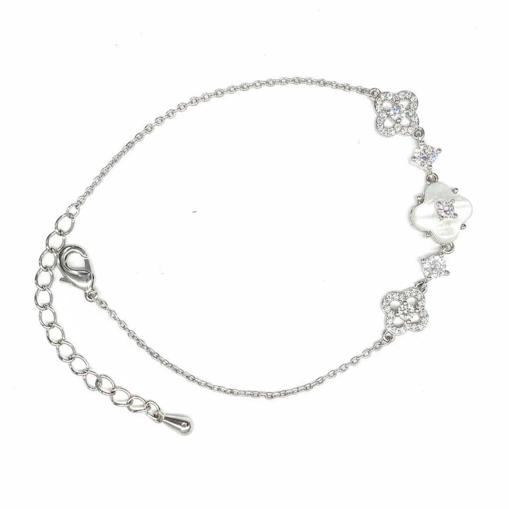 Luna Bloom Crystal Bracelet